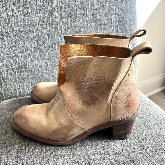 Holding Horses‎ Distressed Ankle Boots Women’s Size 7 - Picture 1 of 7